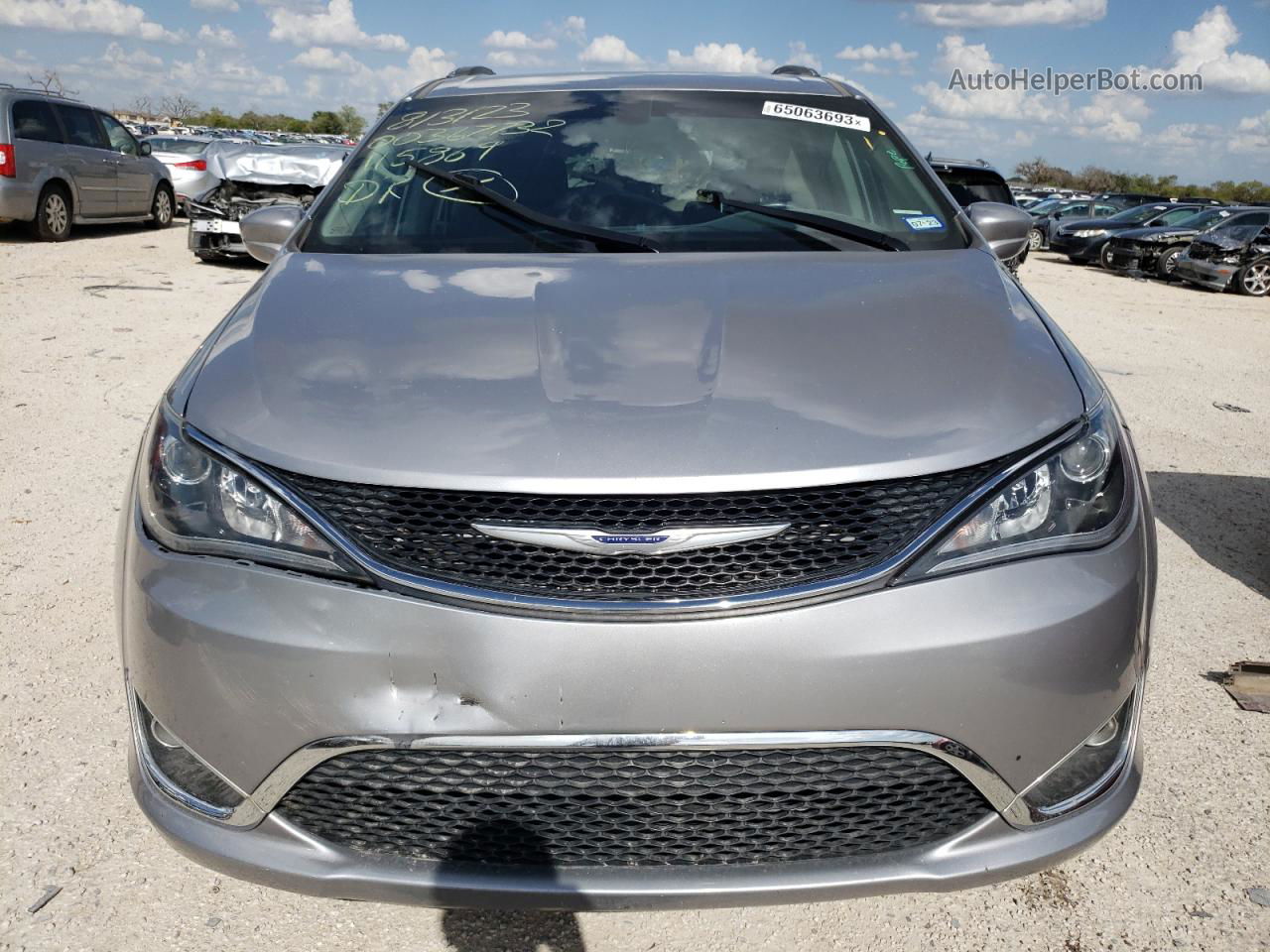 2020 Chrysler Pacifica Touring L Silver vin: 2C4RC1BG4LR115869