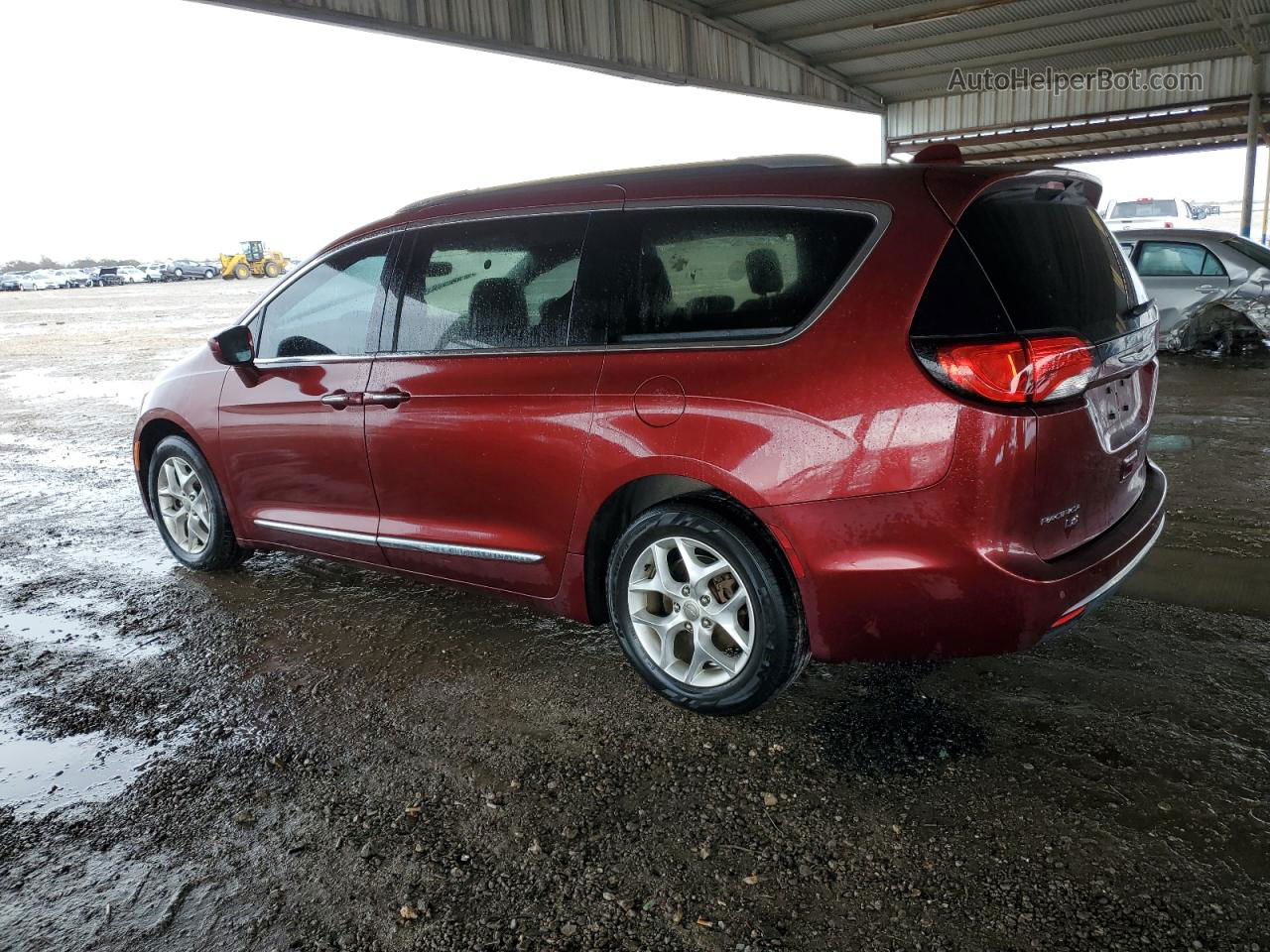 2020 Chrysler Pacifica Touring L Red vin: 2C4RC1BG4LR137614