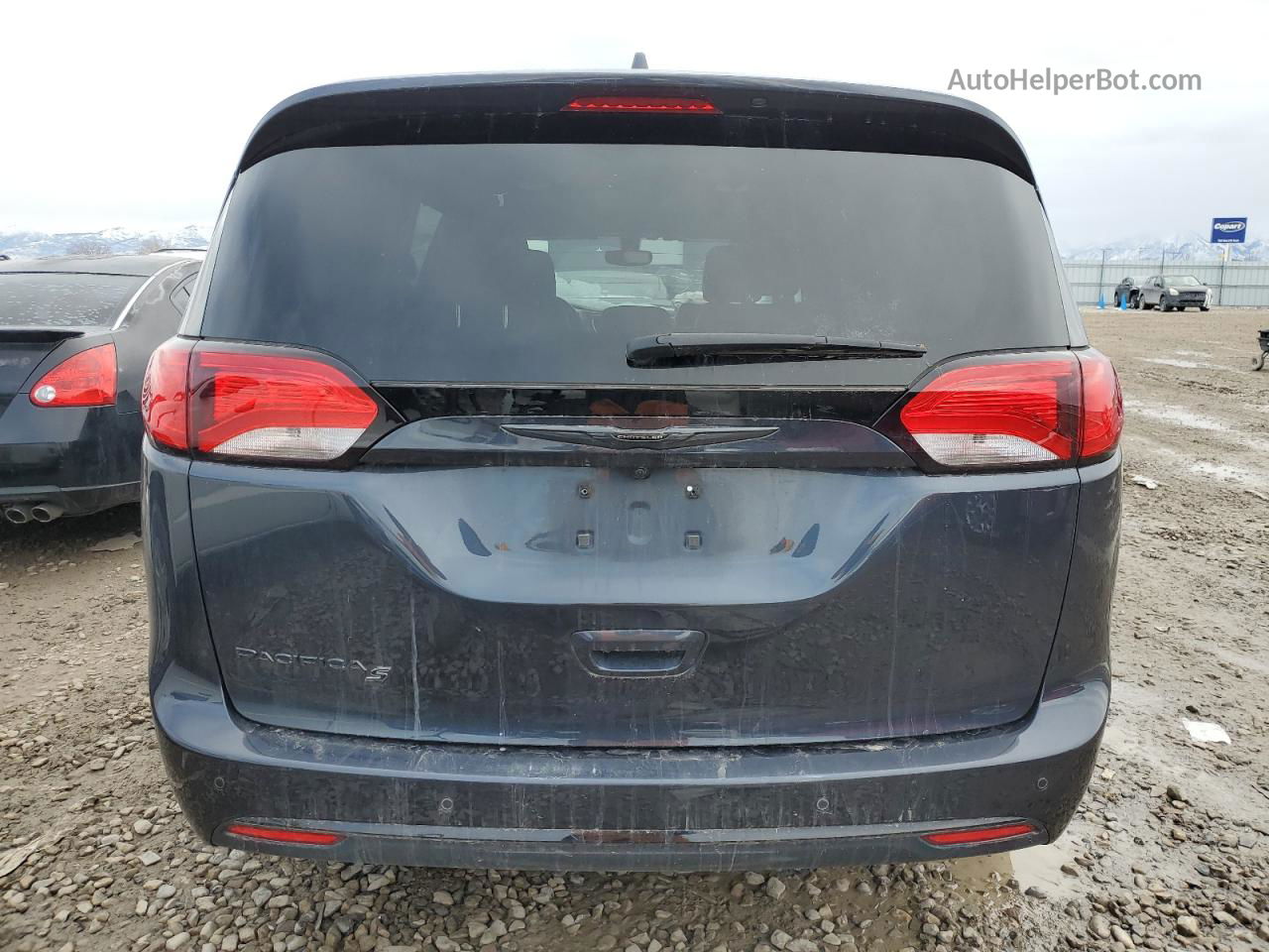 2020 Chrysler Pacifica Touring L Угольный vin: 2C4RC1BG4LR277548