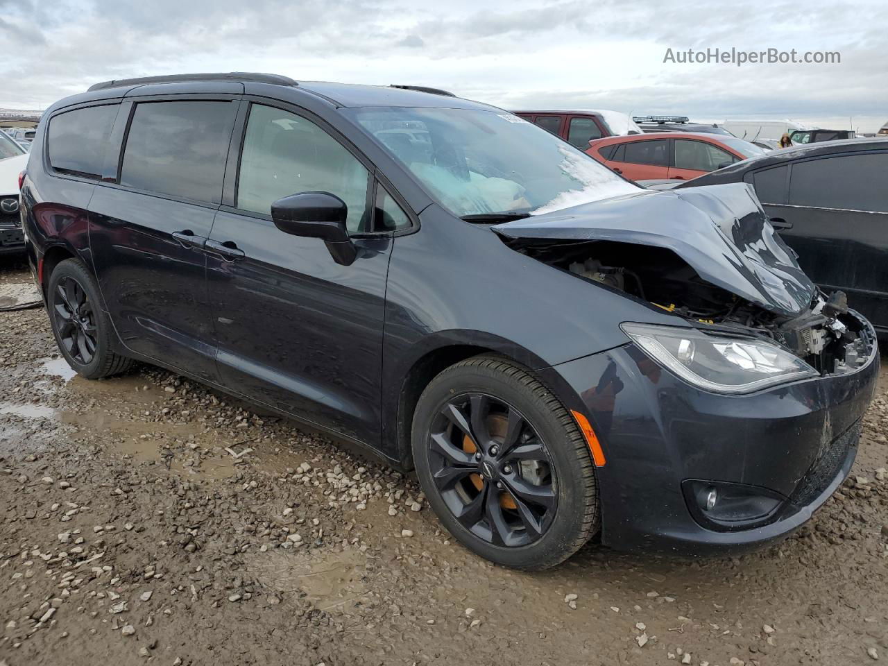 2020 Chrysler Pacifica Touring L Угольный vin: 2C4RC1BG4LR277548