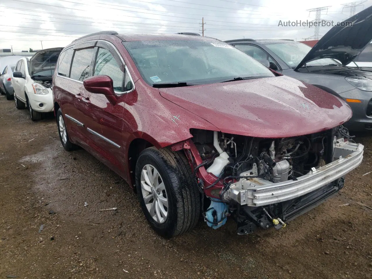 2017 Chrysler Pacifica Touring L Burgundy vin: 2C4RC1BG5HR520405