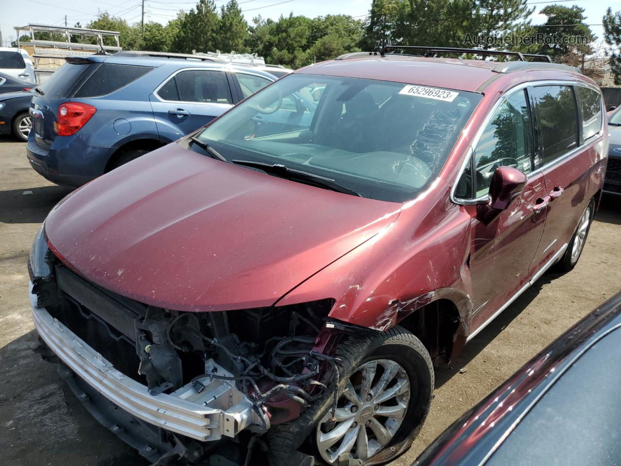 2017 Chrysler Pacifica Touring L Maroon vin: 2C4RC1BG5HR524793