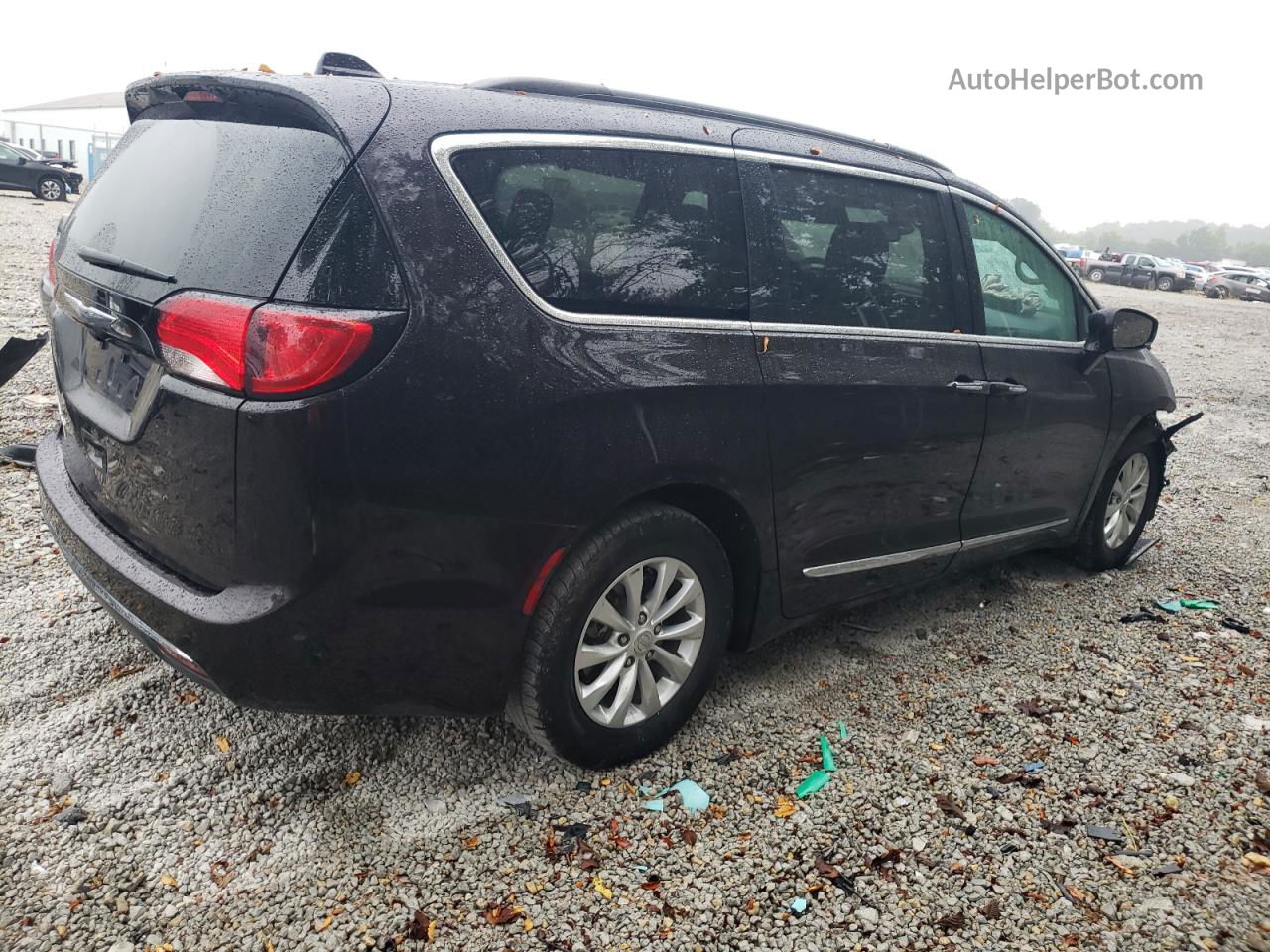 2017 Chrysler Pacifica Touring L Black vin: 2C4RC1BG5HR569619