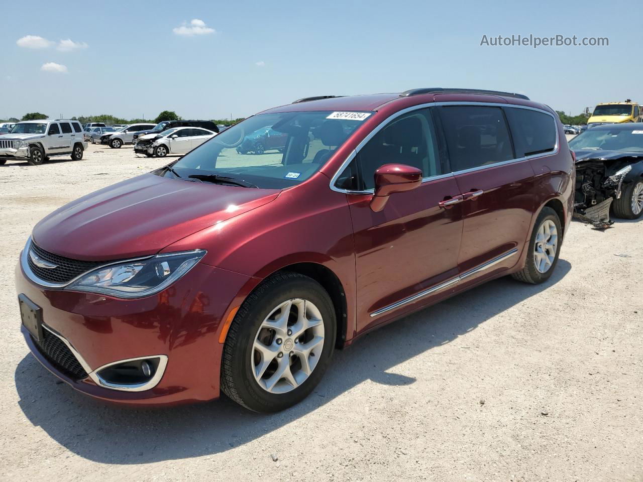 2017 Chrysler Pacifica Touring L Maroon vin: 2C4RC1BG5HR795028