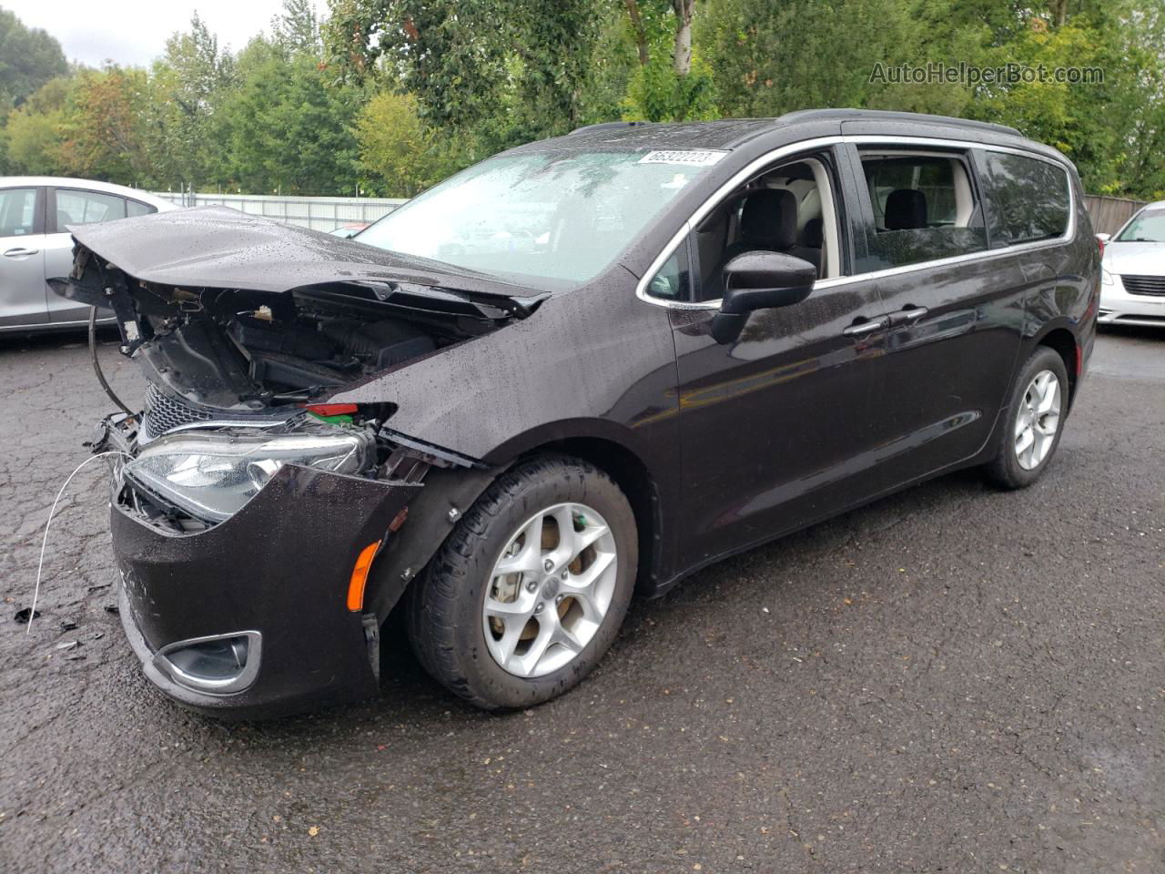 2017 Chrysler Pacifica Touring L Black vin: 2C4RC1BG5HR841389