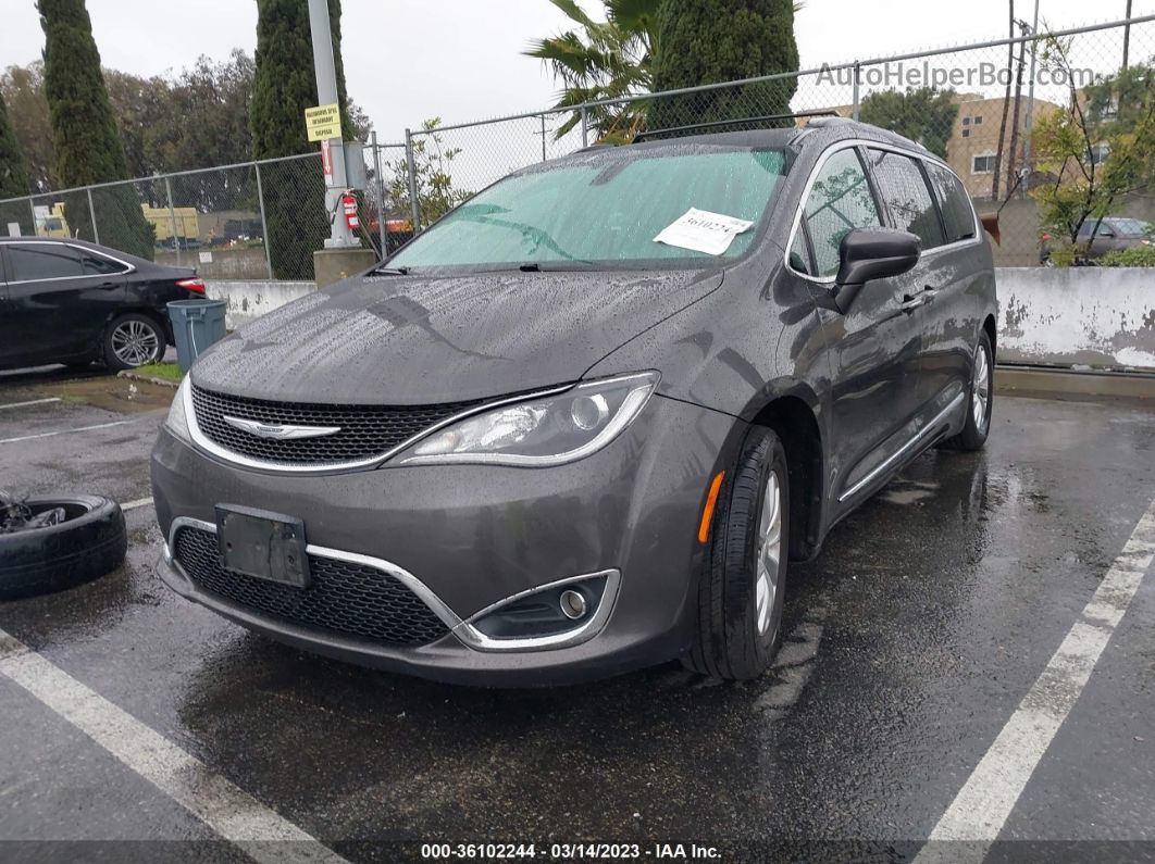 2017 Chrysler Pacifica Touring-l Gray vin: 2C4RC1BG6HR530313