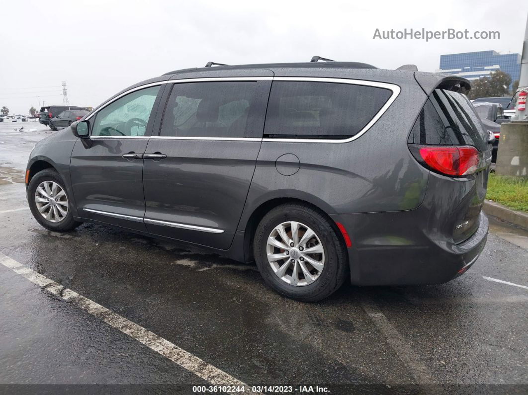 2017 Chrysler Pacifica Touring-l Gray vin: 2C4RC1BG6HR530313