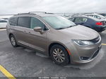 2017 Chrysler Pacifica Touring-l Beige vin: 2C4RC1BG6HR711850