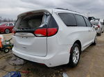 2017 Chrysler Pacifica Touring L White vin: 2C4RC1BG6HR820289