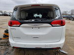 2017 Chrysler Pacifica Touring L White vin: 2C4RC1BG6HR820289