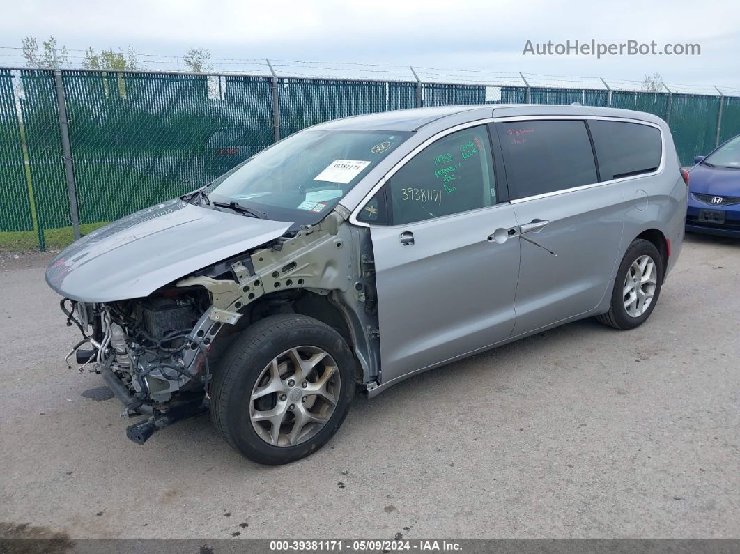 2017 Chrysler Pacifica Touring Plus Gray vin: 2C4RC1BG6HR841255