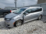 2020 Chrysler Pacifica Touring L Silver vin: 2C4RC1BG6LR181999