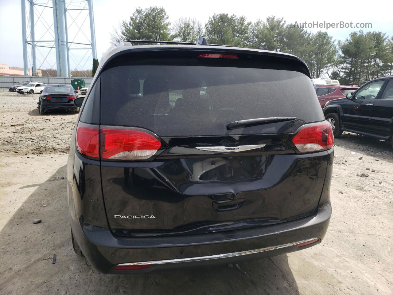 2020 Chrysler Pacifica Touring L Черный vin: 2C4RC1BG6LR276269