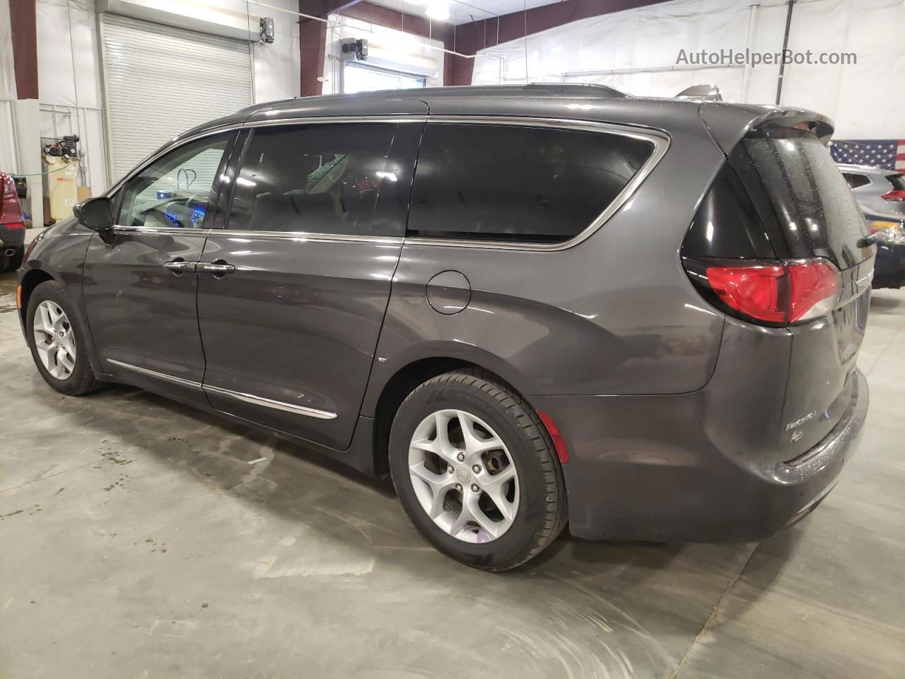 2017 Chrysler Pacifica Touring L Серый vin: 2C4RC1BG7HR512189