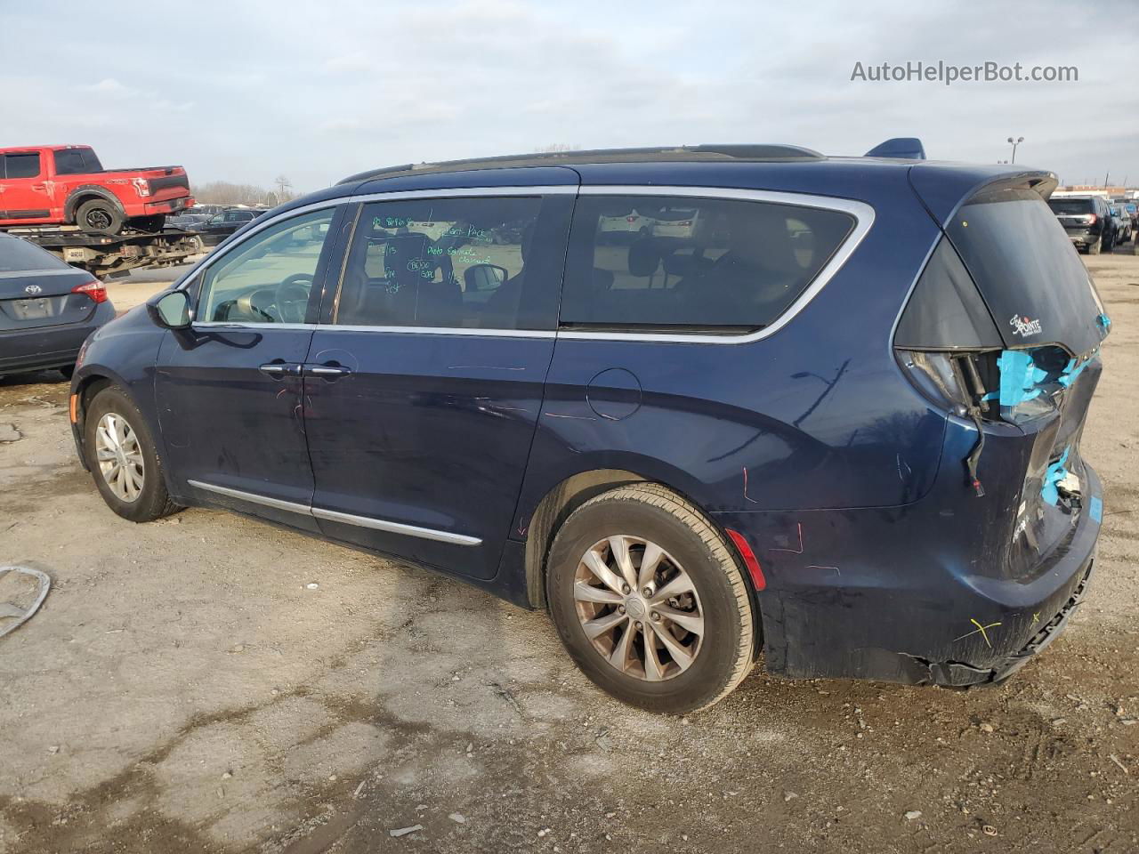 2017 Chrysler Pacifica Touring L Blue vin: 2C4RC1BG7HR822925