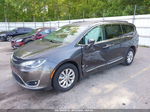 2017 Chrysler Pacifica Touring-l Gray vin: 2C4RC1BG7HR839966