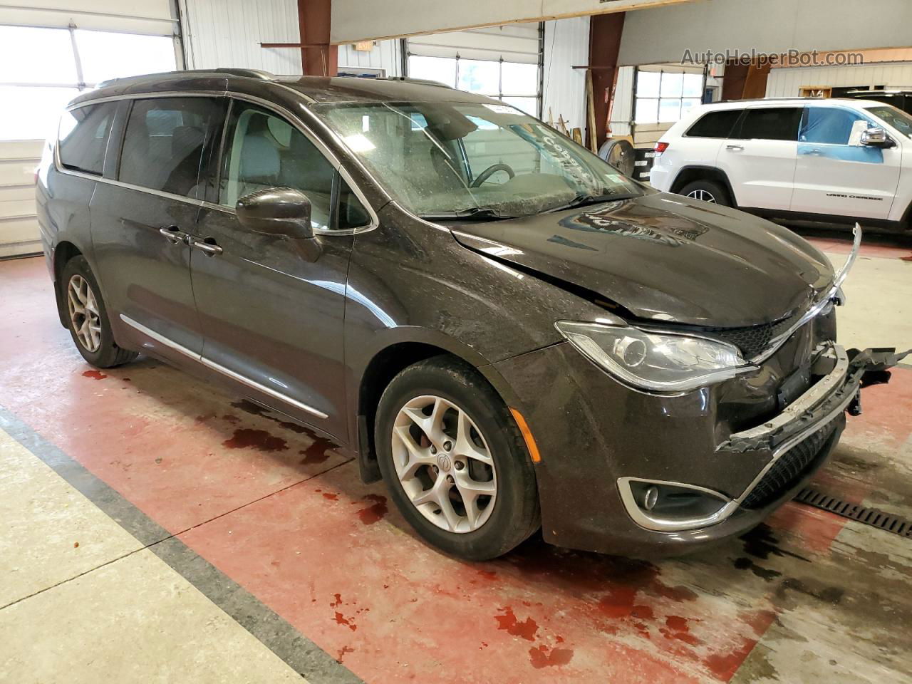 2017 Chrysler Pacifica Touring L Black vin: 2C4RC1BG8HR525730