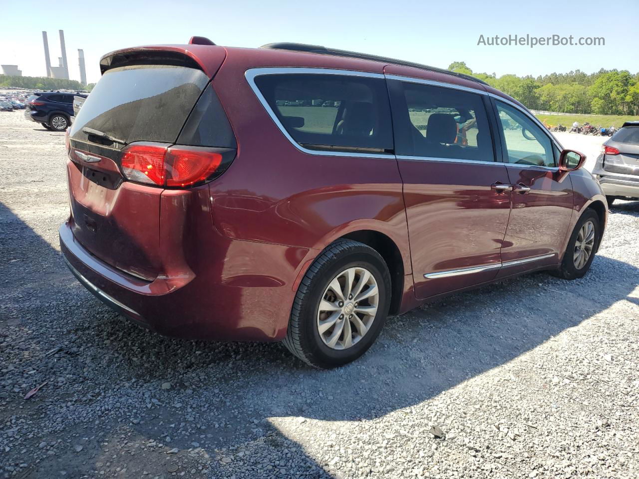 2017 Chrysler Pacifica Touring L Maroon vin: 2C4RC1BG8HR621390