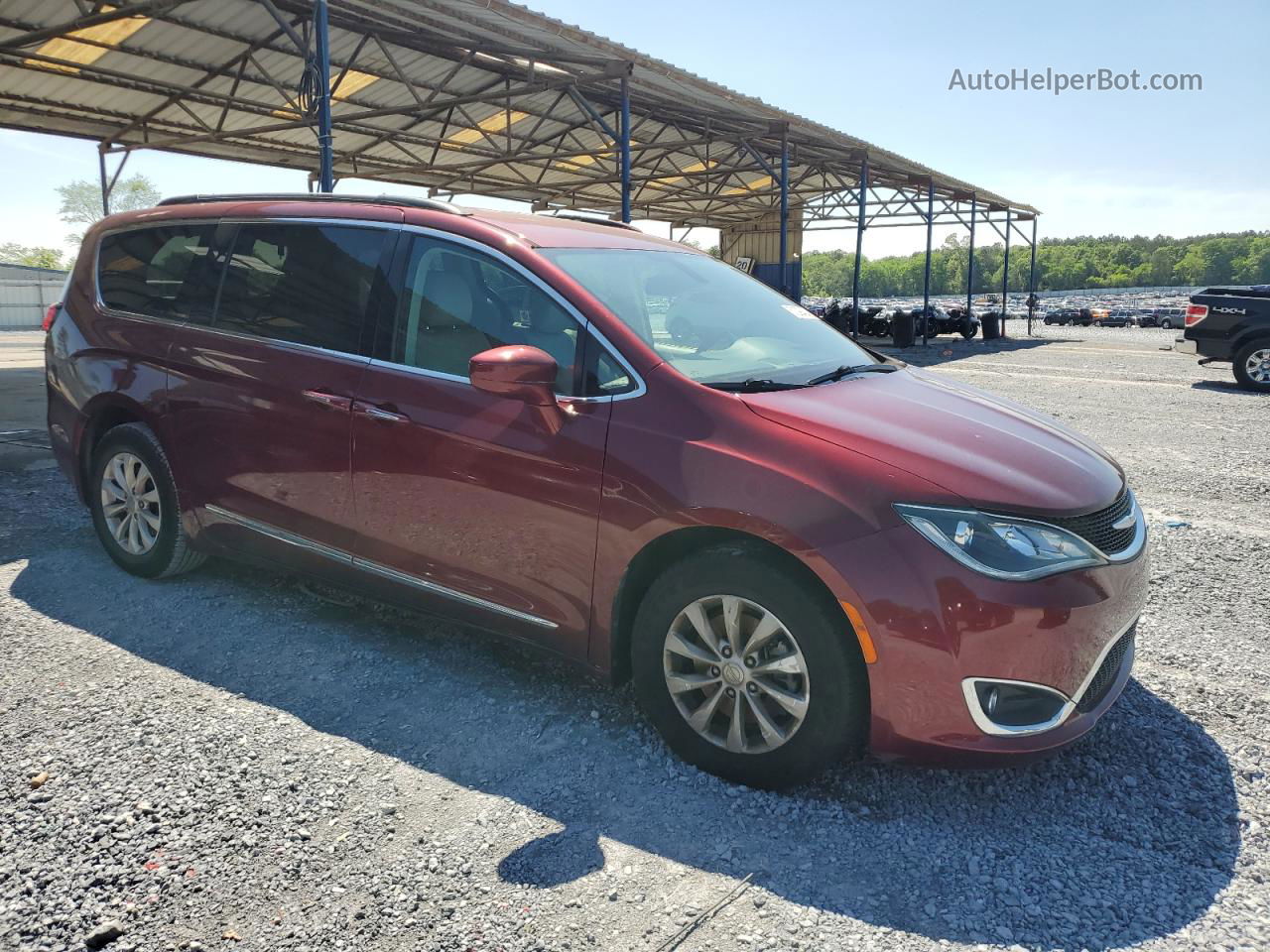 2017 Chrysler Pacifica Touring L Maroon vin: 2C4RC1BG8HR621390