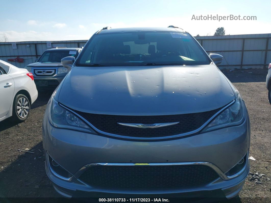 2017 Chrysler Pacifica Touring-l Silver vin: 2C4RC1BG8HR648380