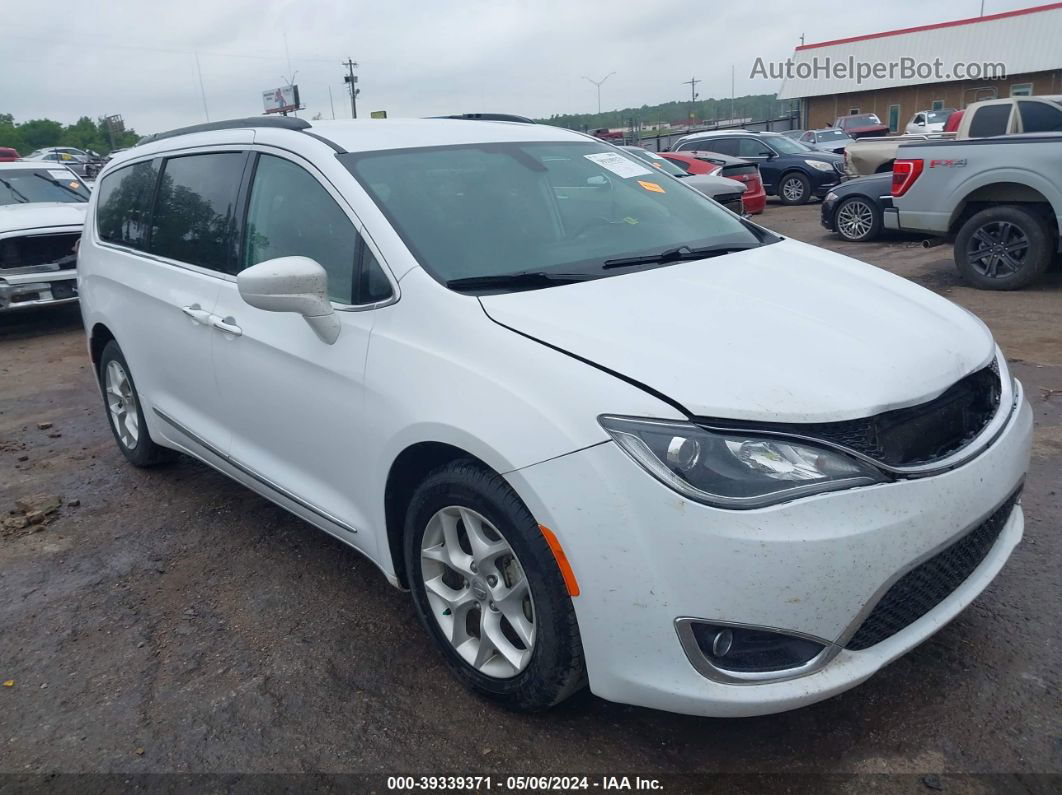 2017 Chrysler Pacifica Touring-l White vin: 2C4RC1BG8HR831732