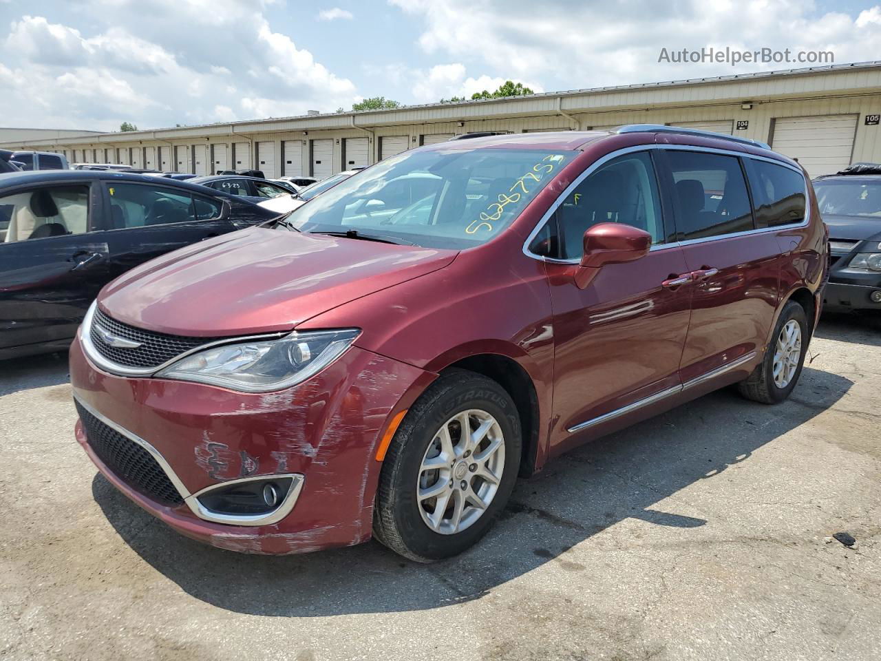 2020 Chrysler Pacifica Touring L Red vin: 2C4RC1BG8LR284373