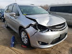 2017 Chrysler Pacifica Touring L Серый vin: 2C4RC1BG9HR621575