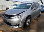 2017 Chrysler Pacifica Touring L Серый vin: 2C4RC1BG9HR621575