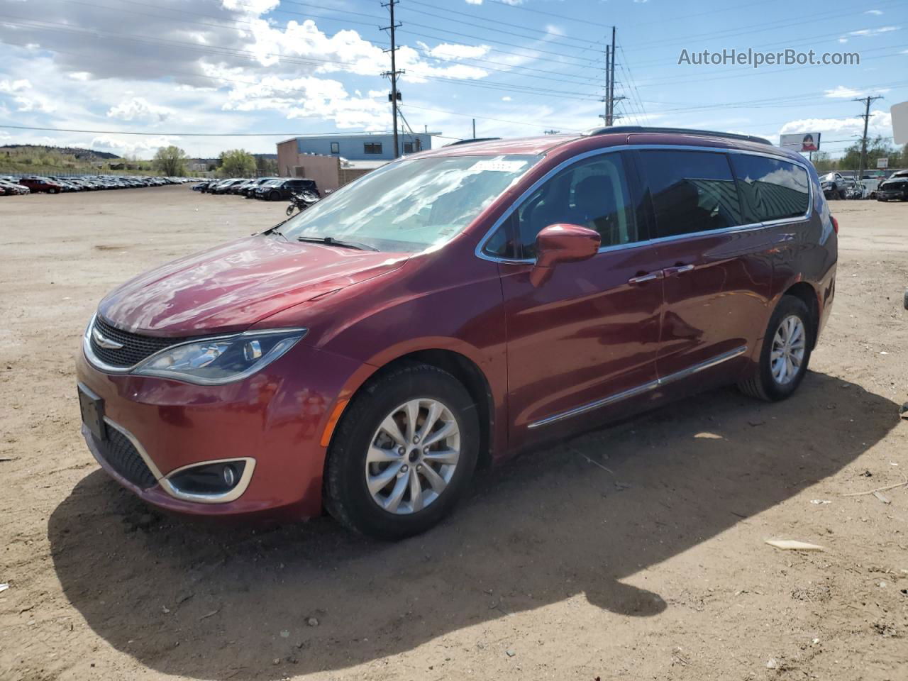 2017 Chrysler Pacifica Touring L Red vin: 2C4RC1BG9HR702821