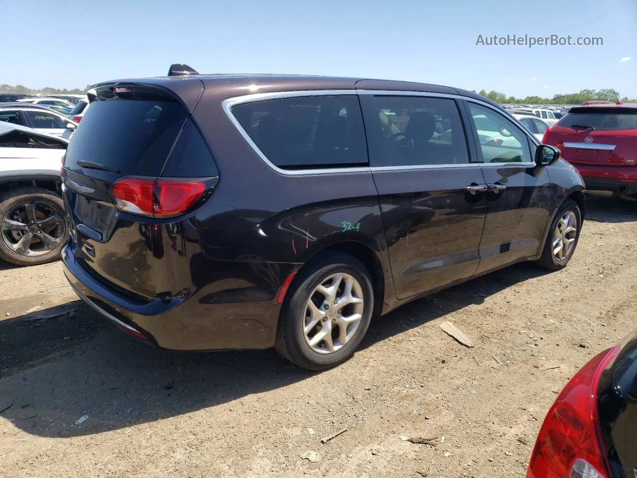 2017 Chrysler Pacifica Touring L Maroon vin: 2C4RC1BG9HR768219