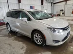 2017 Chrysler Pacifica Touring L White vin: 2C4RC1BGXHR648428