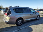 2017 Chrysler Pacifica Touring L Золотой vin: 2C4RC1BGXHR683194