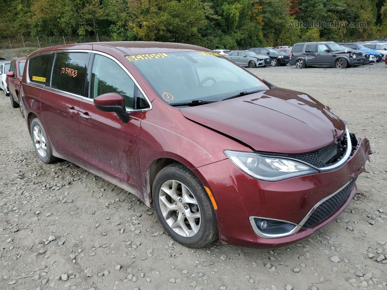 2017 Chrysler Pacifica Touring L Red vin: 2C4RC1BGXHR768536