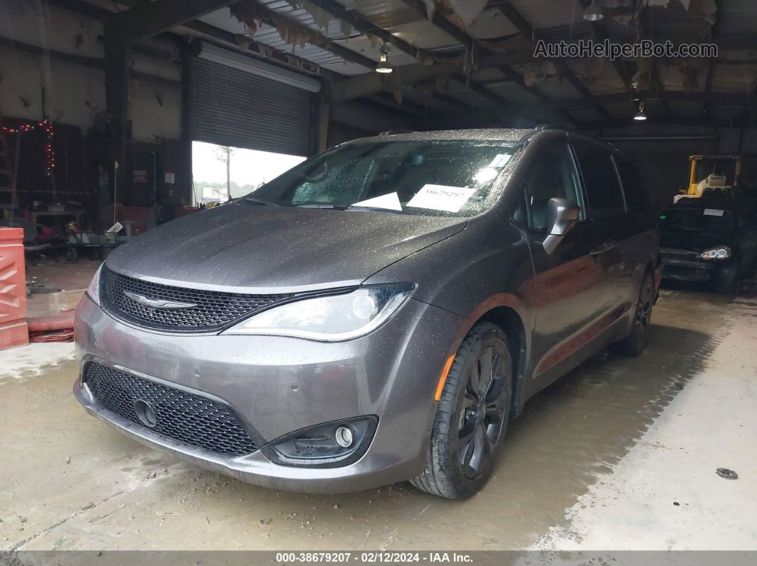 2020 Chrysler Pacifica Touring L Gray vin: 2C4RC1BGXLR145622