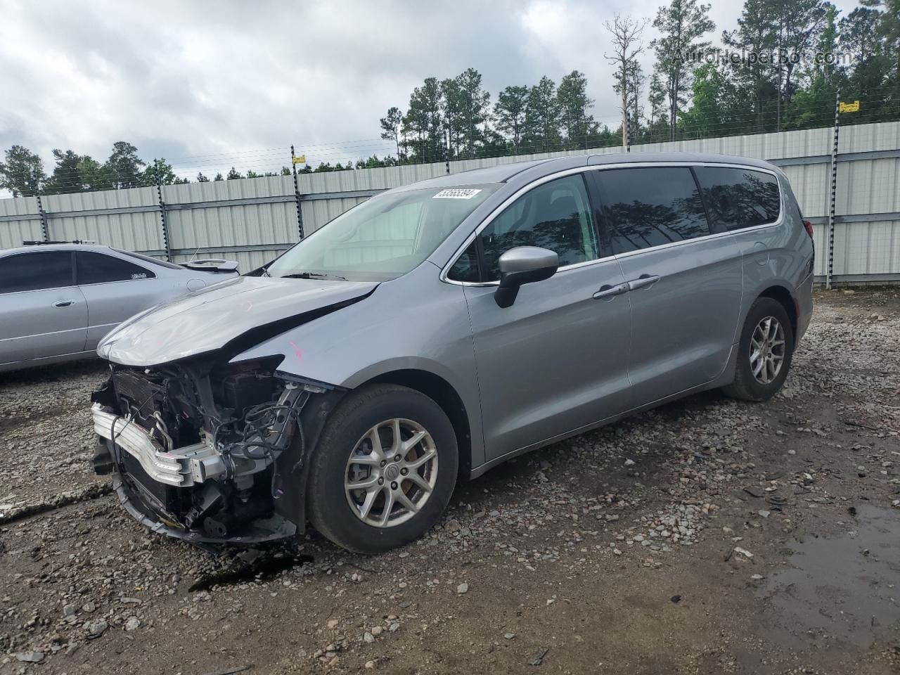 2017 Chrysler Pacifica Lx Silver vin: 2C4RC1CG0HR628736