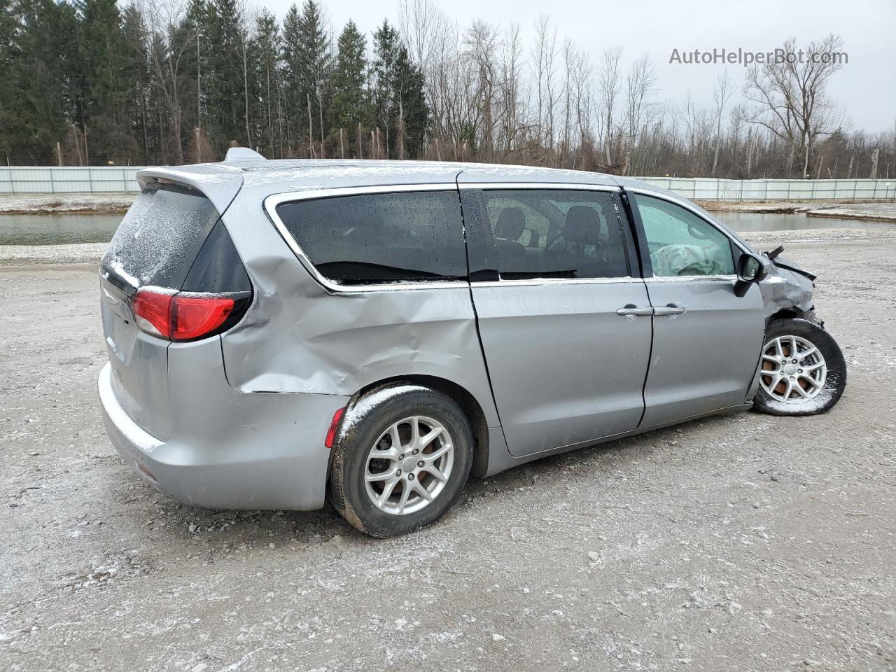 2020 Chrysler Voyager Lx Silver vin: 2C4RC1CG0LR102471