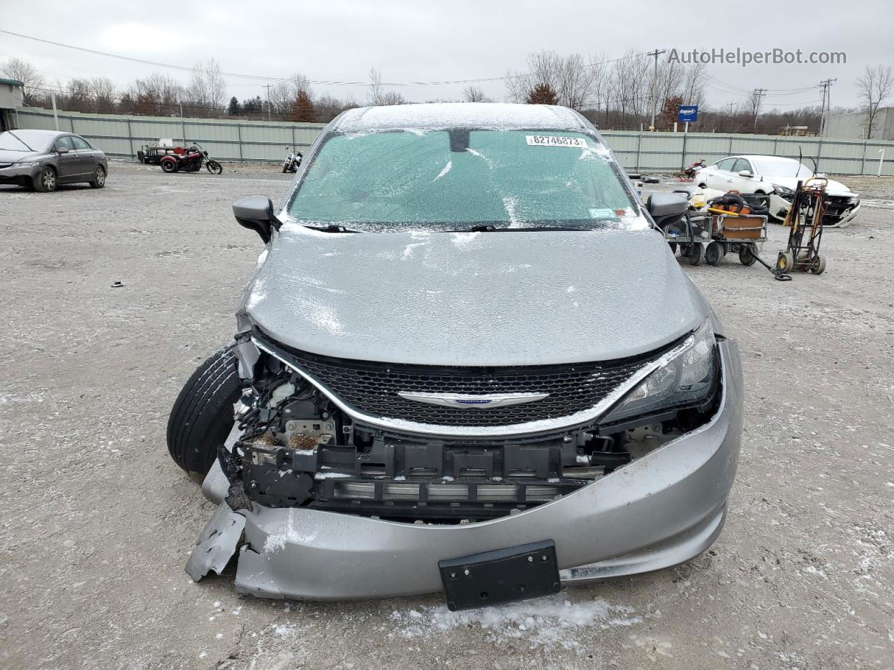 2020 Chrysler Voyager Lx Silver vin: 2C4RC1CG0LR102471