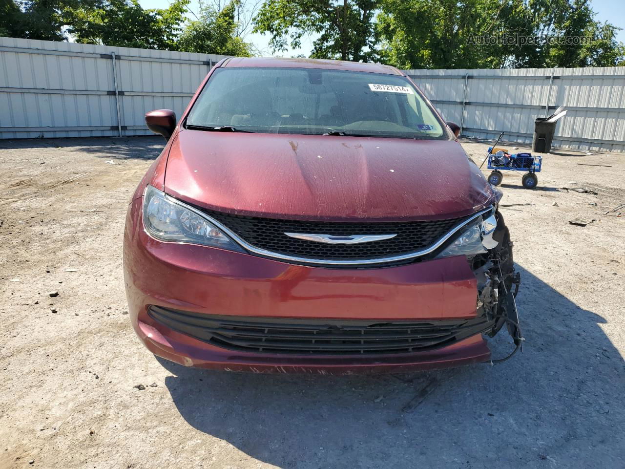 2017 Chrysler Pacifica Lx Темно-бордовый vin: 2C4RC1CG8HR519893