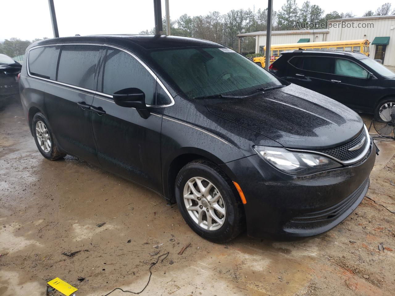 2017 Chrysler Pacifica Lx Black vin: 2C4RC1CG8HR522941