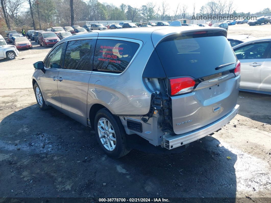 2017 Chrysler Pacifica Touring Silver vin: 2C4RC1DG0HR502231