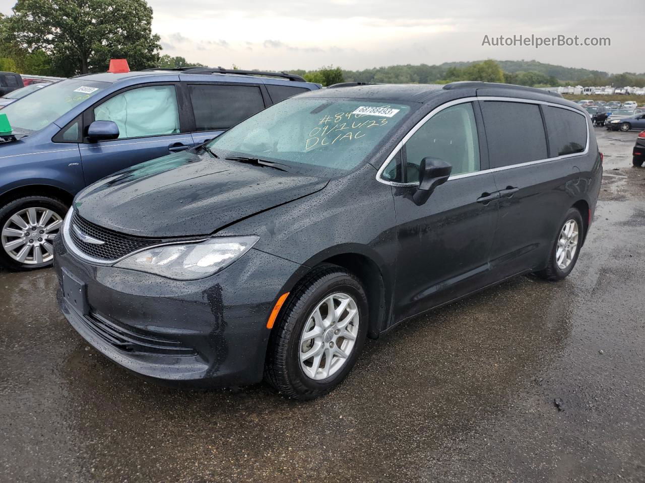 2020 Chrysler Voyager Lxi Черный vin: 2C4RC1DG0LR262543