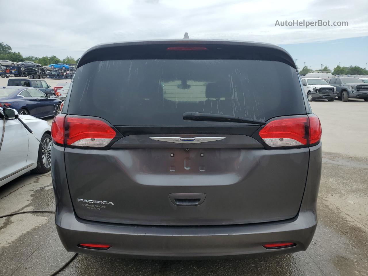 2017 Chrysler Pacifica Touring Угольный vin: 2C4RC1DG1HR756692