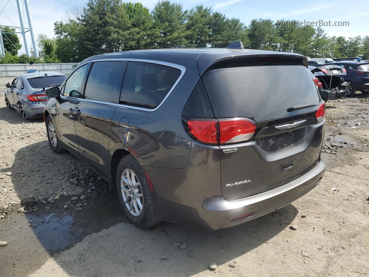 2017 Chrysler Pacifica Touring Charcoal vin: 2C4RC1DG2HR508564