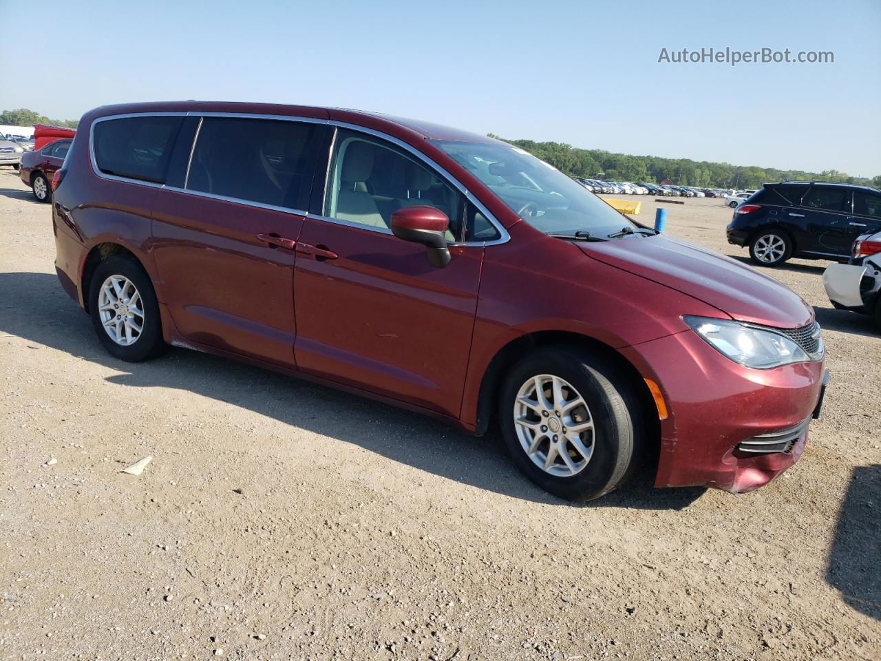 2017 Chrysler Pacifica Touring Red vin: 2C4RC1DG2HR702575