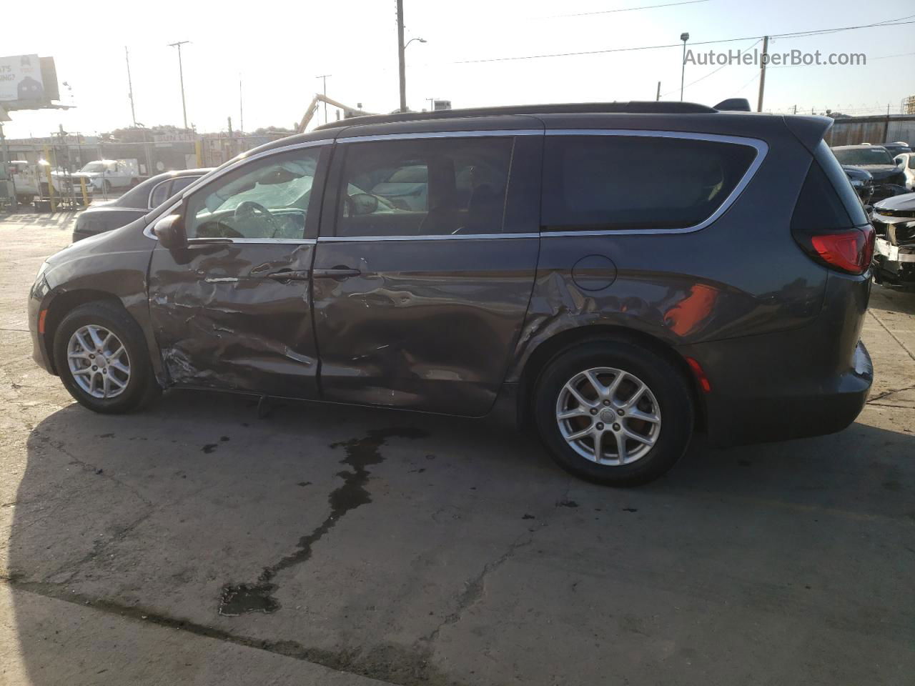 2020 Chrysler Voyager Lxi Серый vin: 2C4RC1DG2LR172441