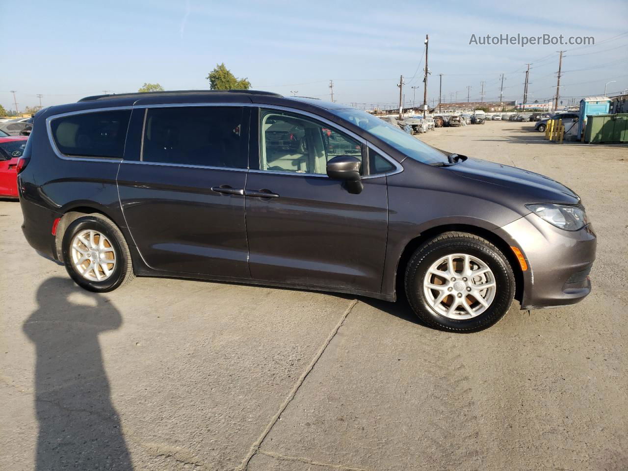 2020 Chrysler Voyager Lxi Серый vin: 2C4RC1DG2LR172441