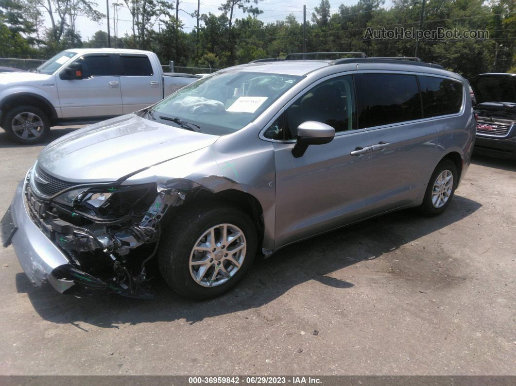 2020 Chrysler Voyager Lxi Серебряный vin: 2C4RC1DG3LR182394