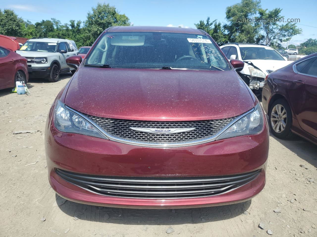 2017 Chrysler Pacifica Touring Burgundy vin: 2C4RC1DG4HR512082