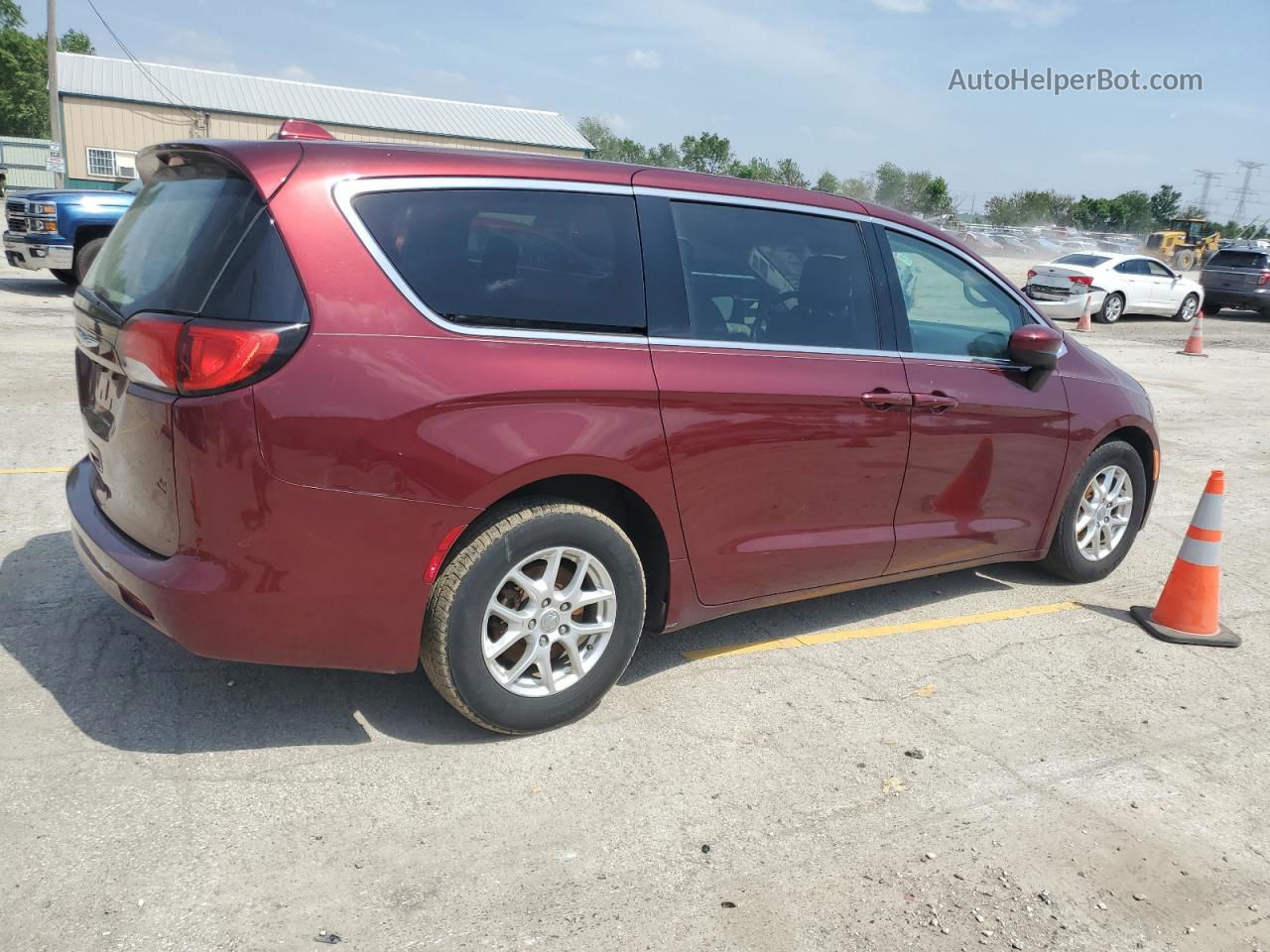 2017 Chrysler Pacifica Touring Maroon vin: 2C4RC1DG4HR516262