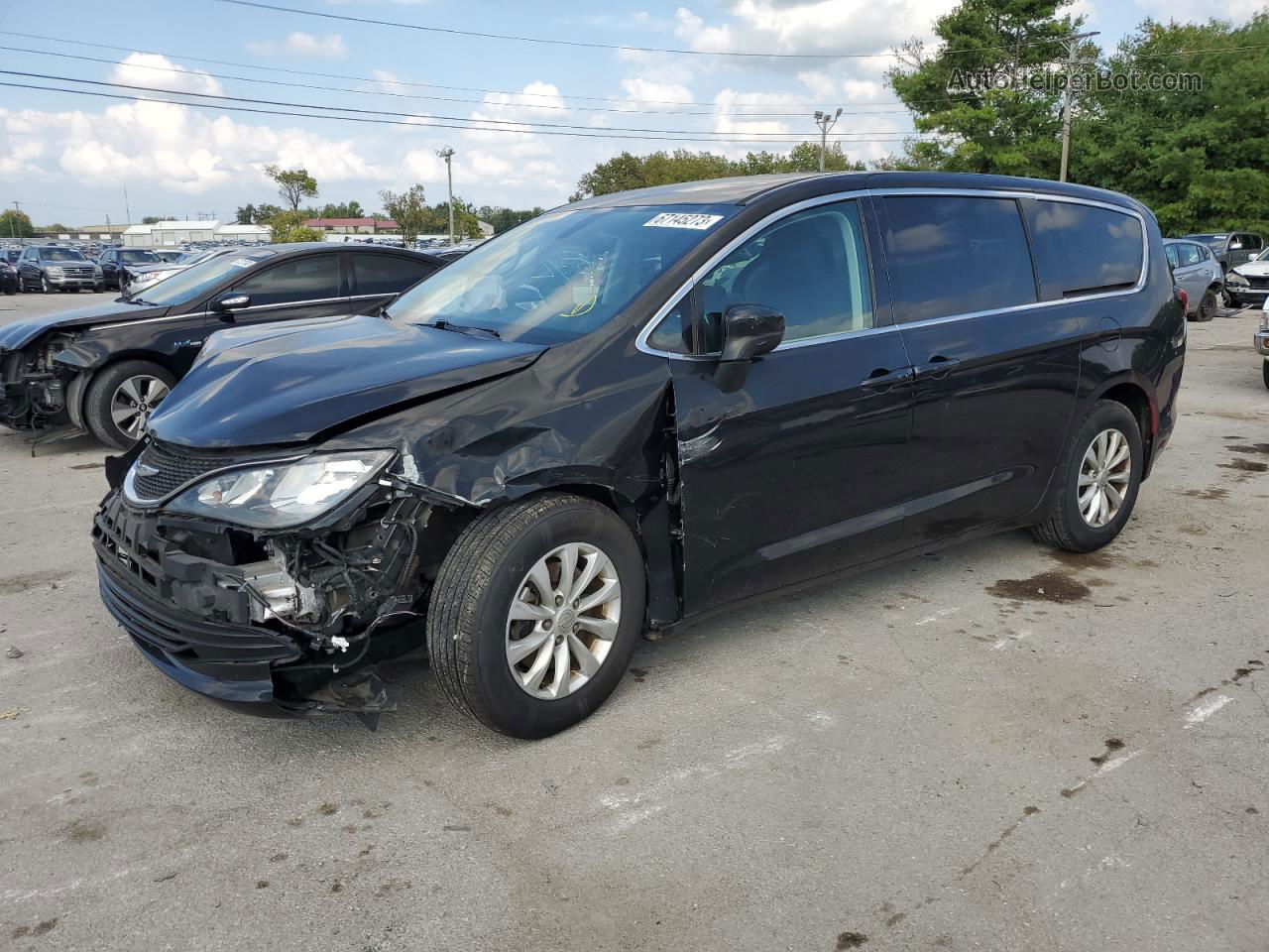 2017 Chrysler Pacifica Touring Gray vin: 2C4RC1DG4HR532168